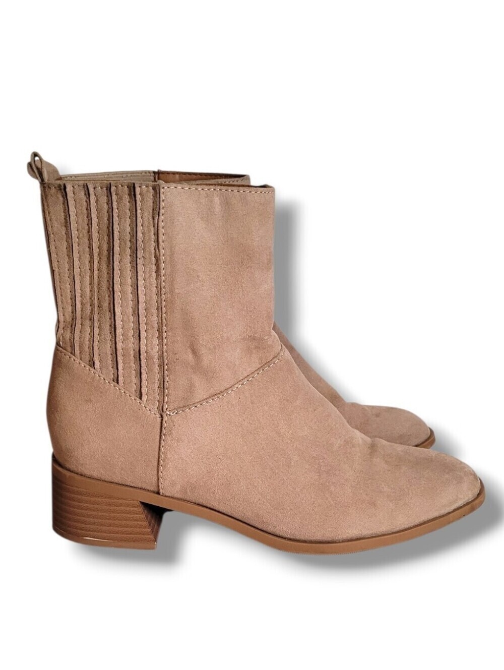 Universal Thread Ashley Tan Ankle Boots Size 10